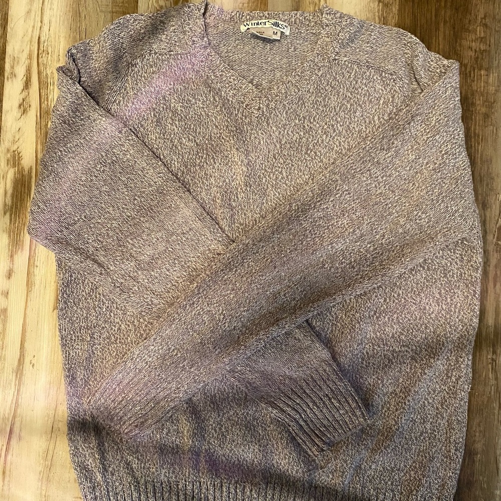 Women’s WinterSilks grey sweater. Size M.